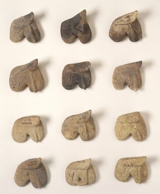 Figure 2. Liver Models from Mari – Musée du Louvre – Paris - AO 19829, AO 19830, AO 19831, AO 19832, AO 19833, AO 19834, AO 19835, AO 19836, AO 19837, AO 19838, AO 19839, AO 19840 (Image Copyright: C. Larrieu).